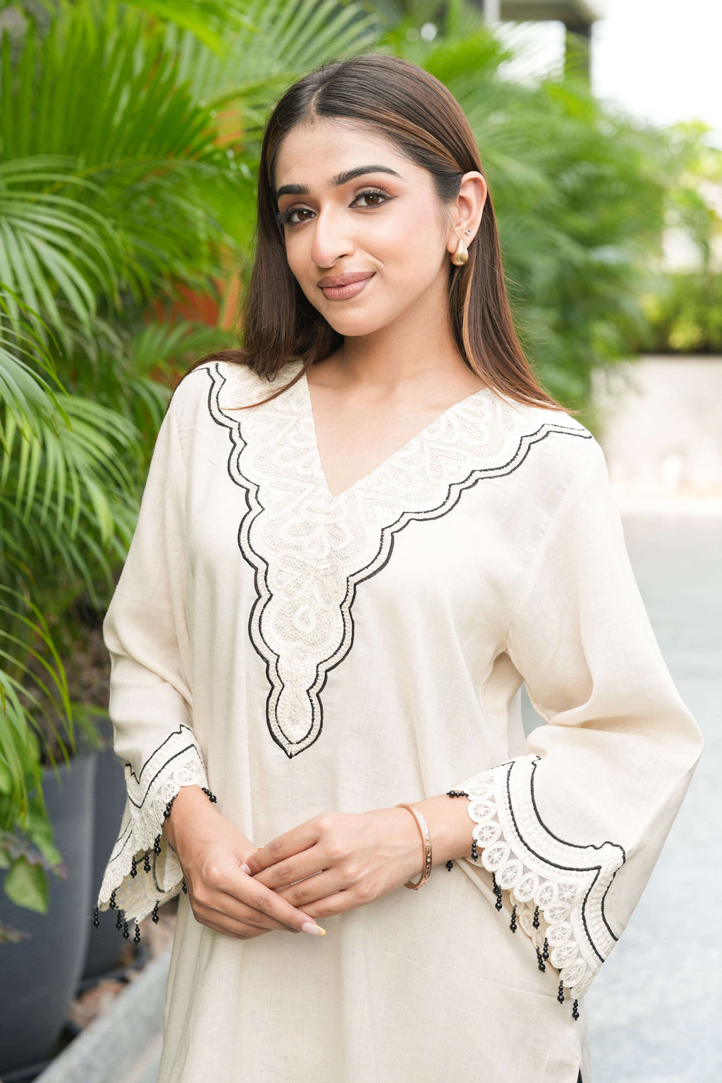 Ivory Lace Scallop Embroidered Suit Set